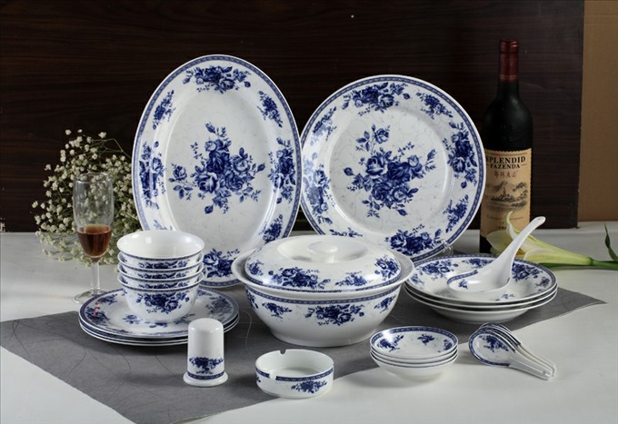 Színes üvegezésű fejlett csont porcelán öltöny PC0034