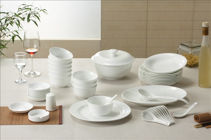 Pure White Advanced Bone China Set producent OEM/ODM PW001