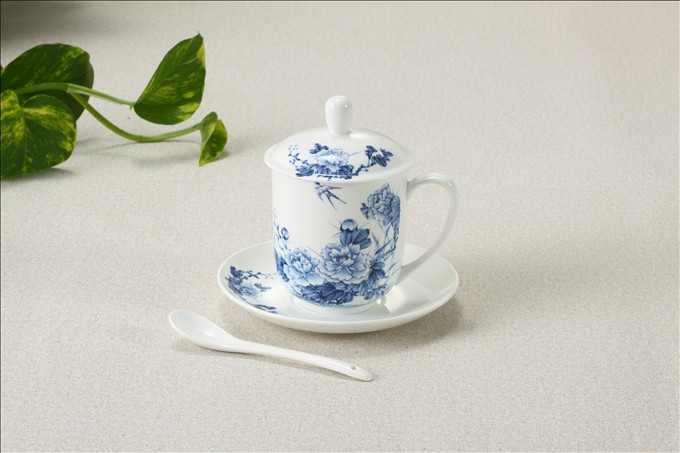 Prémium Csont Porcelán Kupa Szett KSA014